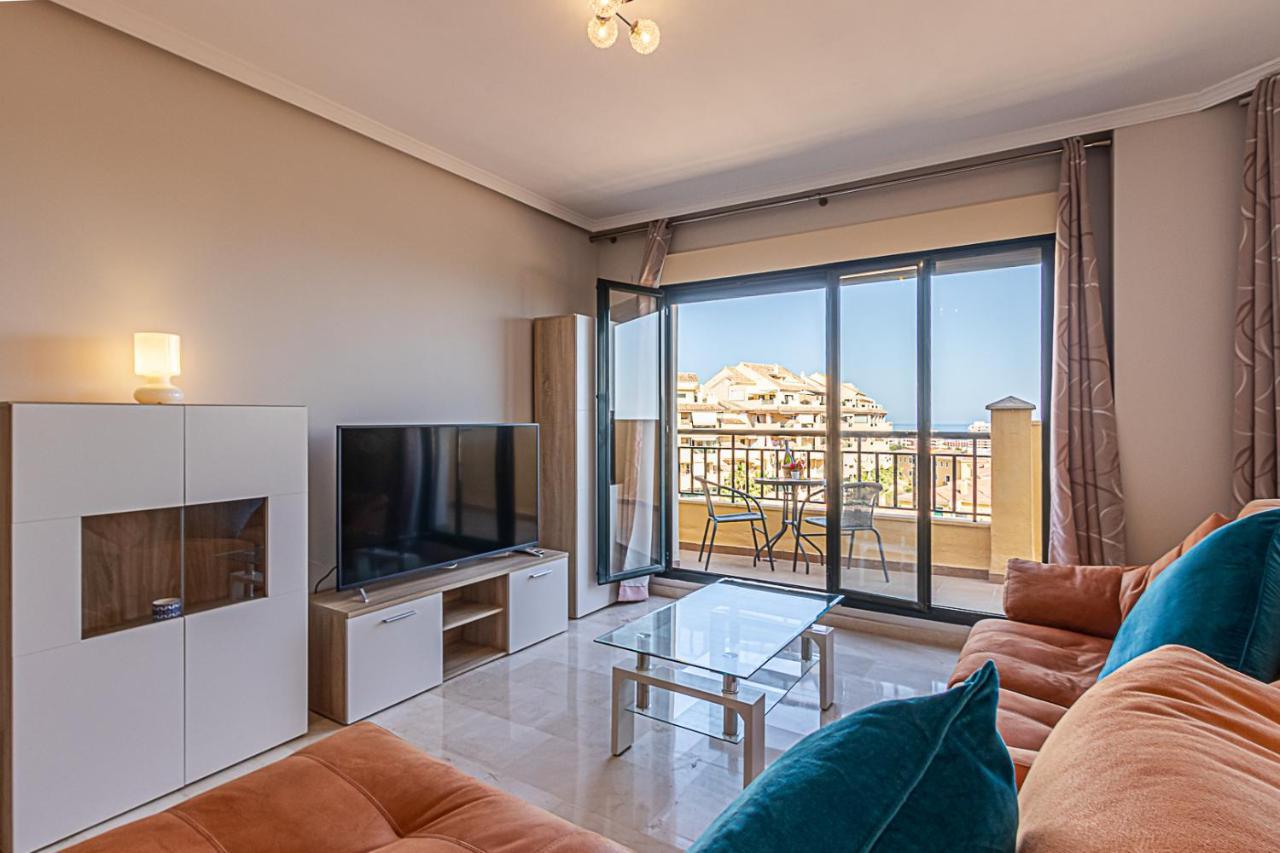 797 Holiday Rentals - Moderno Piso Para 5 Con Hermosas Vistas Benalmadena Luaran gambar